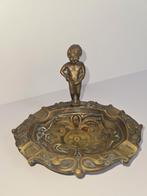 Oud Manneke pis koper asbak, Antiquités & Art, Antiquités | Bronze & Cuivre, Enlèvement ou Envoi, Cuivre