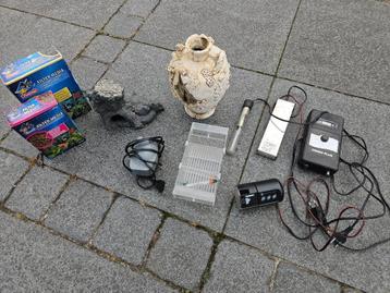 Nieuwe prijs! Aquarium 60l en veel accessoires beschikbaar voor biedingen