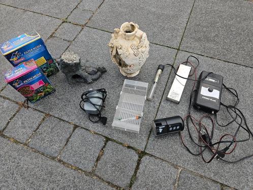Nieuwe prijs! Aquarium 60l en veel accessoires, Dieren en Toebehoren, Vissen | Aquaria en Toebehoren, Gebruikt, Leeg aquarium