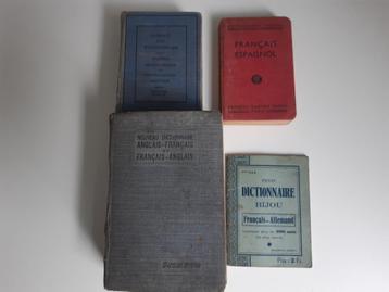 Woordenboeken  beschikbaar voor biedingen