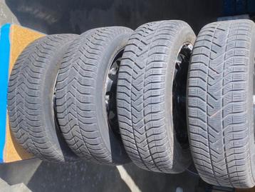 Pneus hiver 185/60 R15 88T beschikbaar voor biedingen