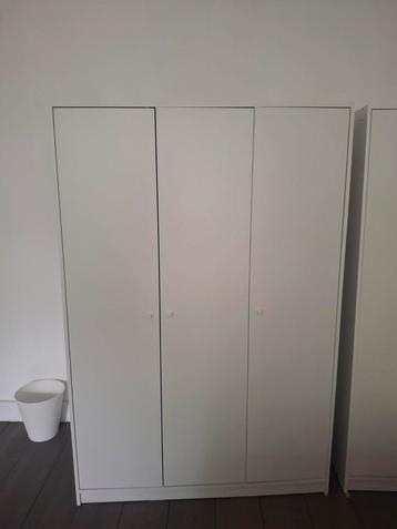Kast 3 deurs, Huis en Inrichting, Woonaccessoires | Kamerschermen, Ophalen, Zo goed als nieuw