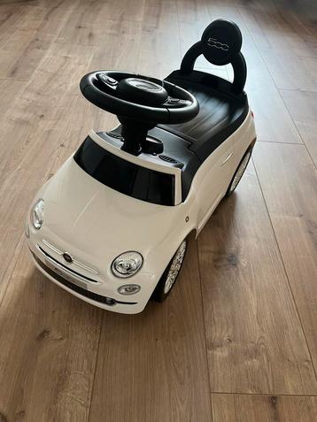 Speelauto / loopauto fiat 500 beschikbaar voor biedingen