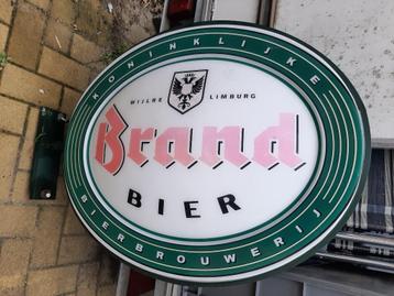 2 stuks drank muurlichtbakken beschikbaar voor biedingen