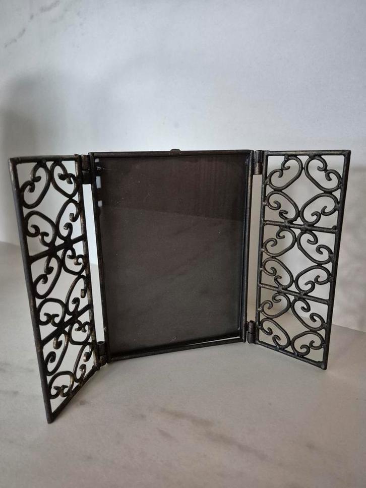 Cadre photo triptyque en fer ancien, Maison & Meubles, Accessoires pour la Maison | Miroirs, Comme neuf, Moins de 50 cm, Moins de 100 cm