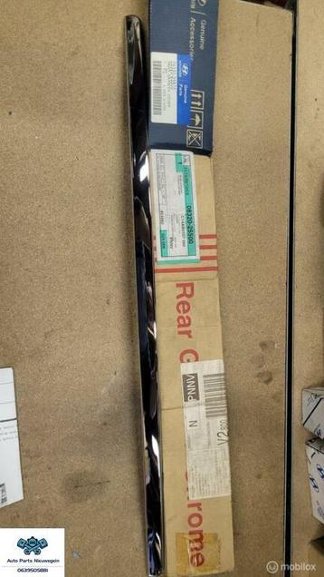 Sierstrip achterklep origineel Hyundai Accent ('99-'10) beschikbaar voor biedingen