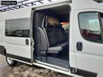 Fiat Ducato 140pk Dubbel Cabine L3H2 Trekhaak Navi Airco Cru, Auto's, Stof, Gebruikt, Euro 6, 2500 kg
