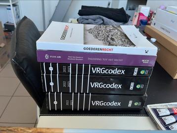 Rechtspraktijk codexen en boeken  beschikbaar voor biedingen