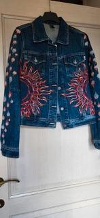 Jeans geborduurd spijkerjasje, Ophalen of Verzenden, Zo goed als nieuw, Maat 36 (S)