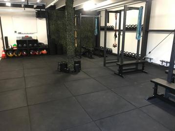 Rubber Sportvloer / Gym / PT Tegels! €16,- per m2. beschikbaar voor biedingen