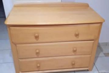 Els dressoir! Mooi. Lengte: 1M, breedte: 50 cm, H: 47 cm beschikbaar voor biedingen