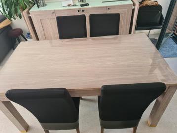 Gratis eett tafel, Tuin en Terras, Tuinsets en Loungesets, Ophalen, Zo goed als nieuw