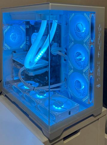 Gaming pc RTX 4060 beschikbaar voor biedingen