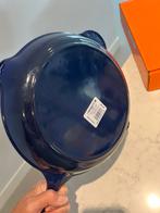 Nieuwe Le Creuset skillet 26 cm Indigo blauw, Gietijzer, Nieuw, Ophalen of Verzenden, Keramische plaat