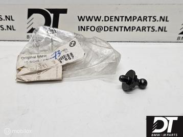 Ball pin M8X10 BMW 07146963081 beschikbaar voor biedingen