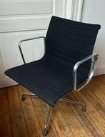 VITRA EAMES ea108 chaise bureau 1998, Huis en Inrichting, Bureaustoelen, Ophalen, Zo goed als nieuw, Zwart