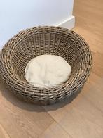 Mooie dierenmand in rotan, Dieren en Toebehoren, Kattenmanden, Ophalen, Zo goed als nieuw