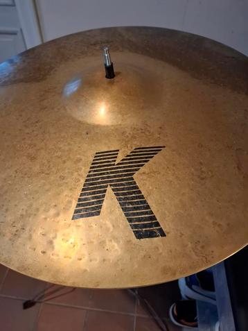 Ride Zildjian K personnalisé de 20 pouces pour votre batteri, Musique & Instruments, Enlèvement ou Envoi, Comme neuf