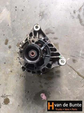 Peugeot 206 Onderdelen Dynamo Benzine beschikbaar voor biedingen