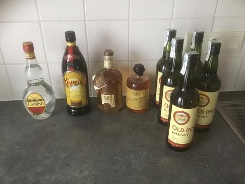 Set van 9 alcoholflessen, Verzamelen, Wijnen, Nieuw, Overige typen, Vol, Ophalen