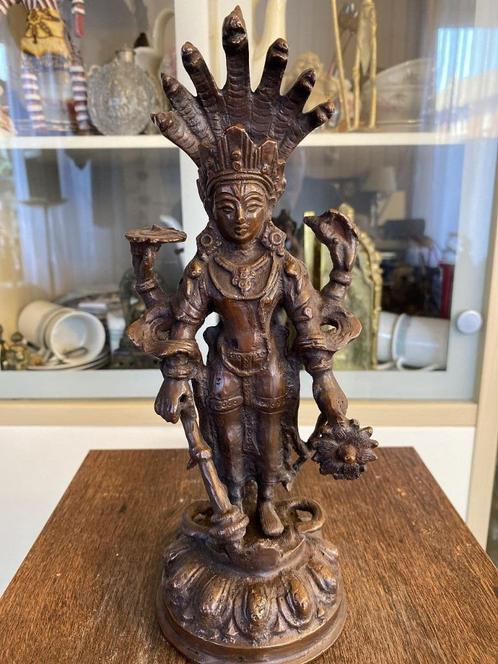Vishnu Bhagavan Statue 27 cm, Antiek en Kunst, Antiek | Brons en Koper, Brons, Ophalen of Verzenden