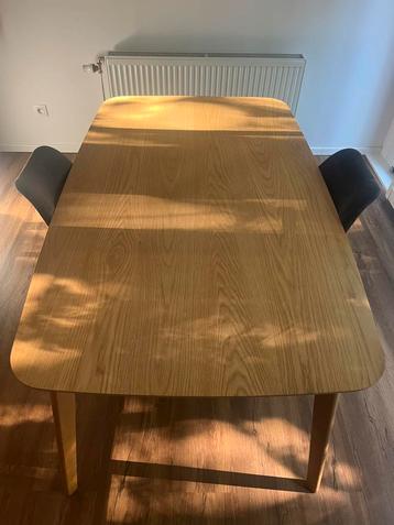Tafel + 2 stoelen – modern en stevig, Huis en Inrichting, Tafels | Eettafels, Ophalen, Eikenhout, Zo goed als nieuw, Vier personen
