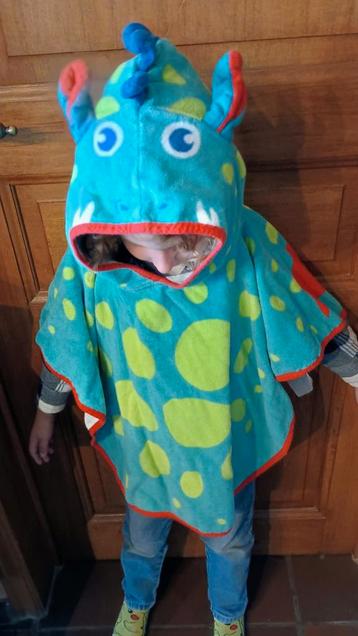 Set van 2 badhanddoeken voor kinderen van 3-4 jaar beschikbaar voor biedingen