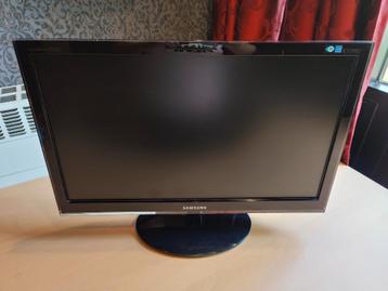 Monitor Samsung SyncMaster P2450 beschikbaar voor biedingen
