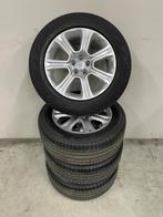 All seasonset LR Evoque Pirelli Scorpion 4 Season 235/60 R18, Ophalen, 18 inch, Gebruikt, Banden en Velgen