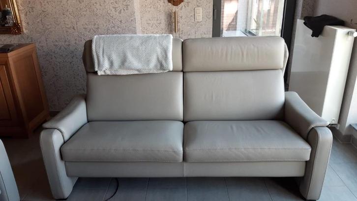 Salon, Huis en Inrichting, Zetels | Complete zithoeken, Zo goed als nieuw, Leer, Ophalen