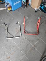 Statief voor motorfietsen, Motoren