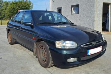 Ford escort beschikbaar voor biedingen