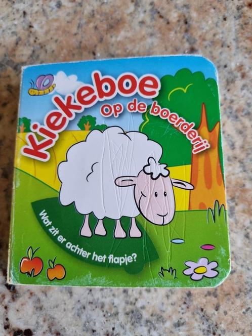 Kiekeboe op de boerderij  (63), Livres, Livres pour enfants | 0 an et plus, Utilisé, 1 à 2 ans, Livre à déplier, à toucher ou à découvrir