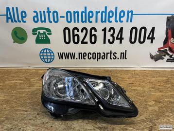 E KLASSE W212 XENON KOPLAMP RECHTS ORIGINEEL A2128201039KZ beschikbaar voor biedingen