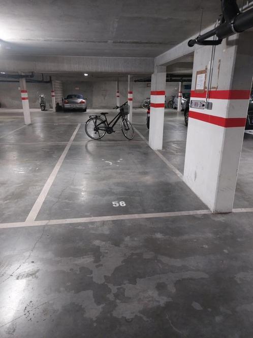 Garage te koop in KNOKKE-HEIST Ref. 3649716, Immo, Garages en Parkeerplaatsen, Provincie West-Vlaanderen