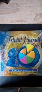 Trivial Pursuit - Edition famille - Belgische editie - en Flamand -  Ludessimo - jeux de société - jeux et jouets d'occasion - loisirs créatifs  - vente en ligne