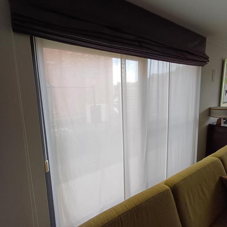 witte schuifgordijnen in  panelen, Huis en Inrichting, Stoffering | Gordijnen en Lamellen, Zo goed als nieuw, 200 cm of meer, 200 cm of meer