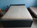 Dubbel bed + lattenbodems + matras, Huis en Inrichting, Slaapkamer | Complete slaapkamers, Ophalen of Verzenden, Gebruikt