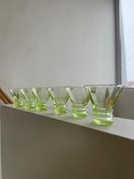 Uranium glas aperetief glaasjes, Antiek en Kunst, Ophalen of Verzenden