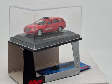 Mercedes Benz E Class T modell brandweer - Schuco 1/87 beschikbaar voor biedingen