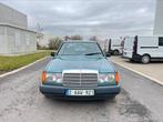 Mercedes-Benz 200-serie 200 Mercedes W124 ABS OLDTIMER ! * 1, Vert, Berline, 4 portes, 200 g/km