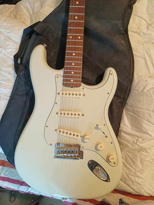 Fender Stratocaster "60s Classic Player Strat", Muziek en Instrumenten, Snaarinstrumenten | Gitaren | Elektrisch, Gebruikt, Fender