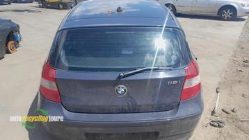 Achterklep van een BMW 1-Serie (A21) beschikbaar voor biedingen