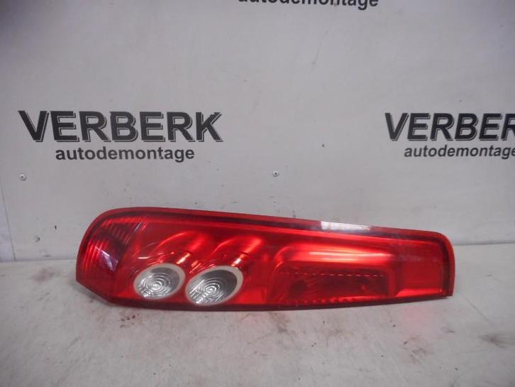 ACHTERLICHT LINKS Ford Fiesta 5 (JD / JH) (6s6113405bf), Auto-onderdelen, Verlichting, Ford, Gebruikt