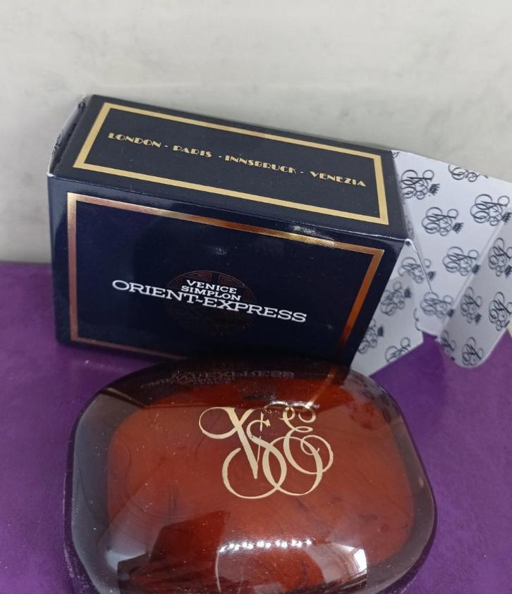 Boîte à savon Venice  Orient Express avec savon non utilisé, Collections, Collections Autre, Comme neuf, Enlèvement ou Envoi