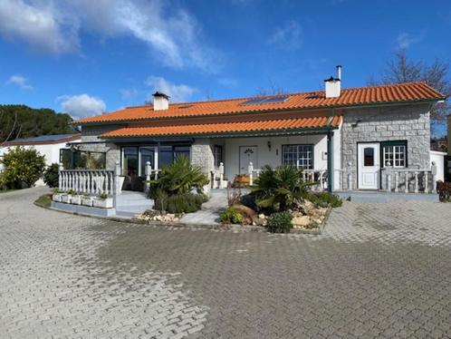 Huis in Portugal, met zwembad, kleine quinta met olijfbomen, Immo, Étranger, Portugal, Maison d'habitation, Village