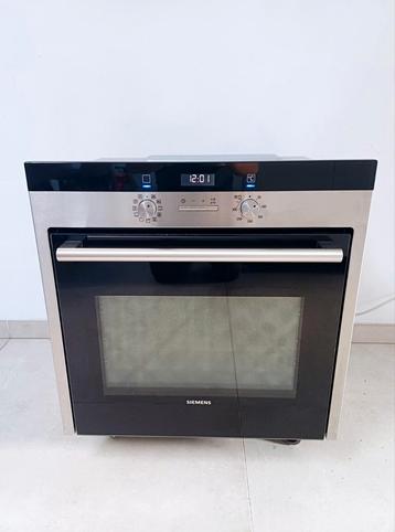 Siemens IQ700  inbouwoven pyrolyse, Elektronische apparatuur, Ovens, Ophalen, Hete lucht, Zo goed als nieuw, Oven met grill