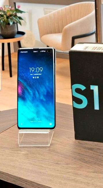Samsung Galaxy S10 Phantom black incl. Hoesje beschikbaar voor biedingen