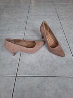 Pumps S.Oliver daim licht roze maat 39, Vêtements | Femmes, Enlèvement ou Envoi, Rose, Escarpins, Comme neuf