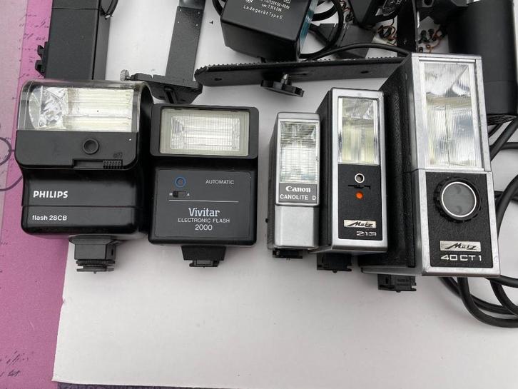 2e lot: verschillende kleine flitsen, gelegenheden, munten!, Audio, Tv en Foto, Foto | Flitsers, Niet werkend, Overige merken